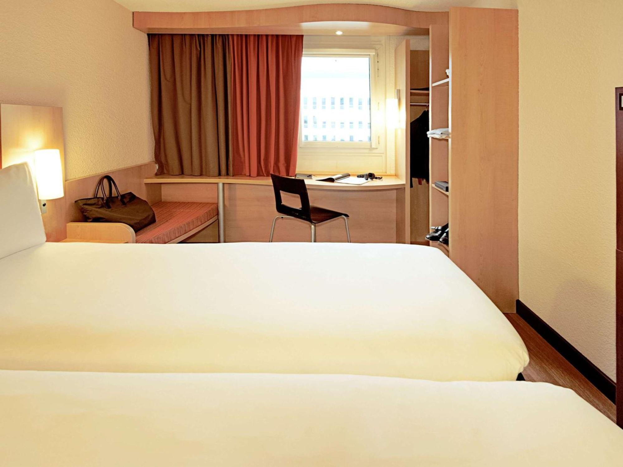 Ibis Carlisle City Centre Exterior photo