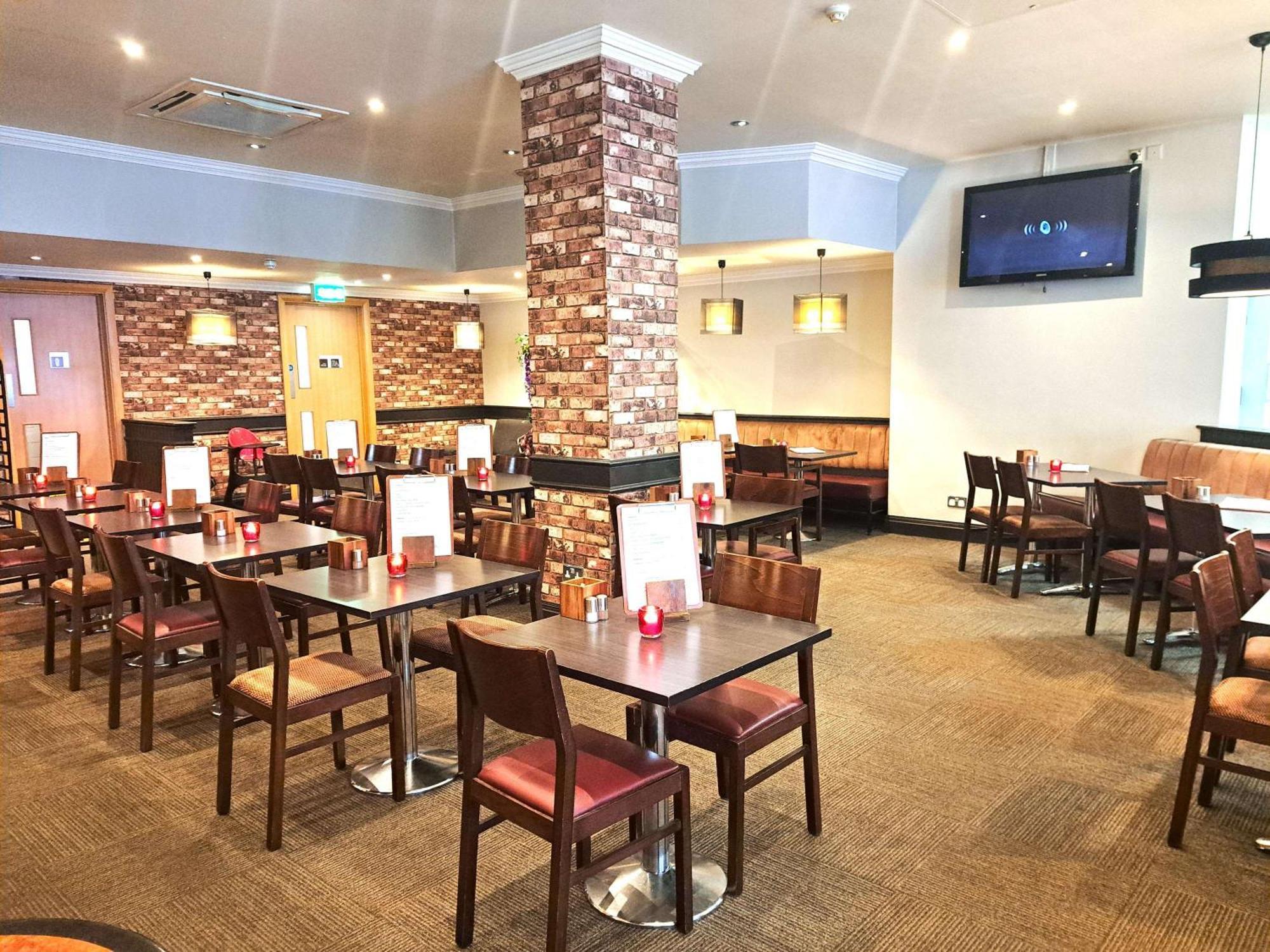 Ibis Carlisle City Centre Exterior photo